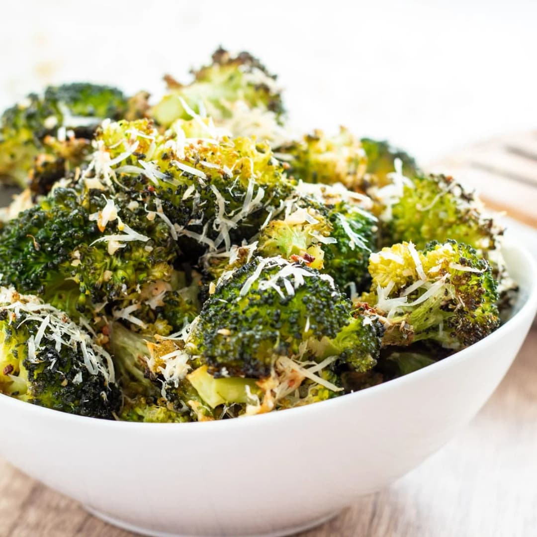 Garlic Parmesan Roasted Broccoli